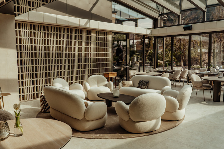 The hotel bar & cigar lounge at the Quellenhof The hotel bar & cigar lounge at the Quellenhof