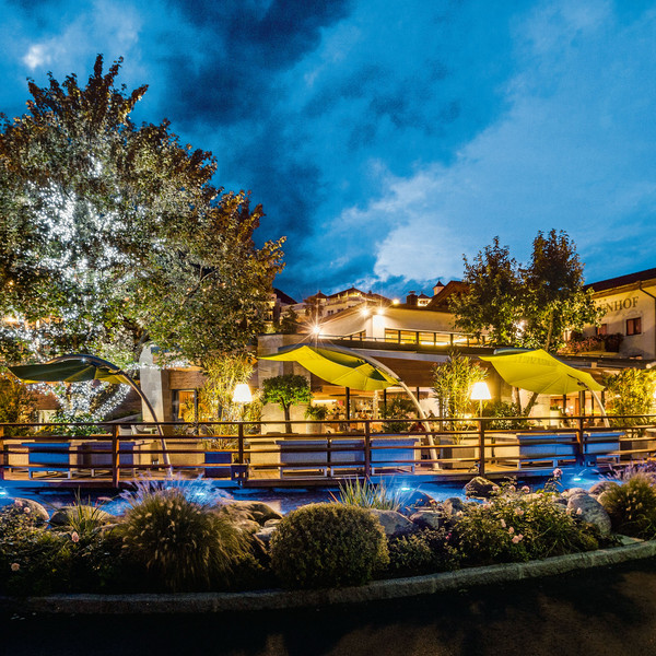 Clichés du Luxury Resort