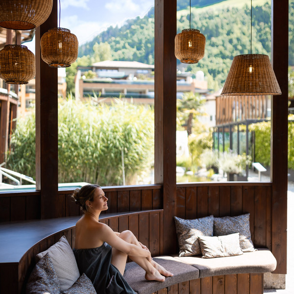 Clichés du Luxury Resort