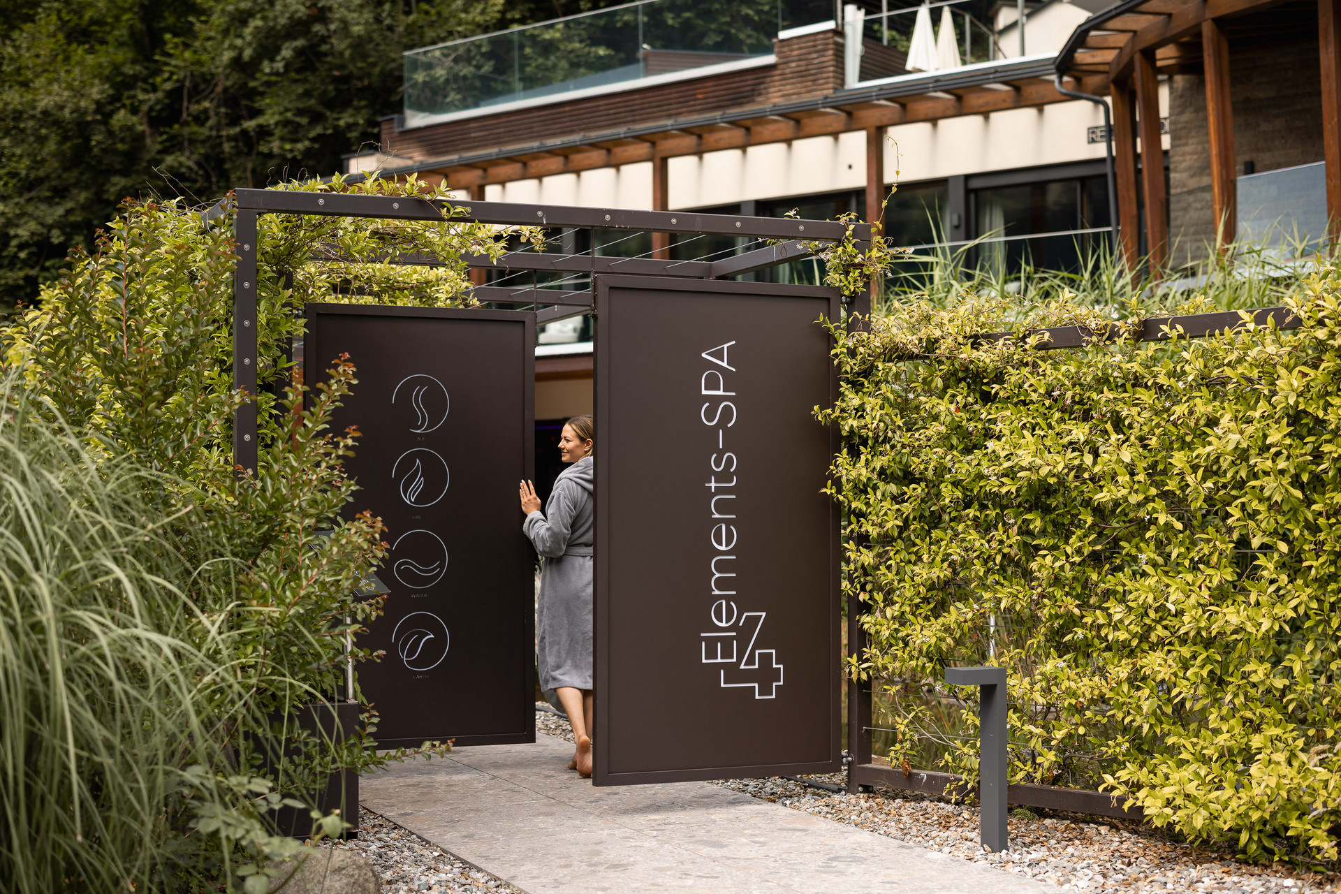 Pour la clientèle fidèle de l’hôtel Quellenhof Pour la clientèle fidèle de l’hôtel Quellenhof