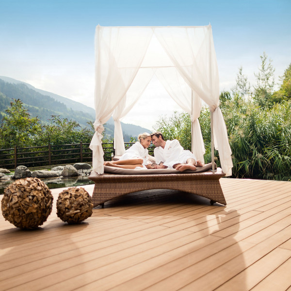 Clichés du Luxury Resort