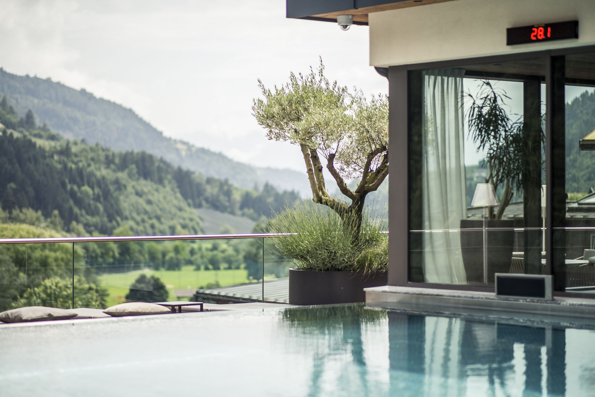 Unwind and breathe deeply at the day spa in South Tyrol Unwind and breathe deeply at the day spa in South Tyrol