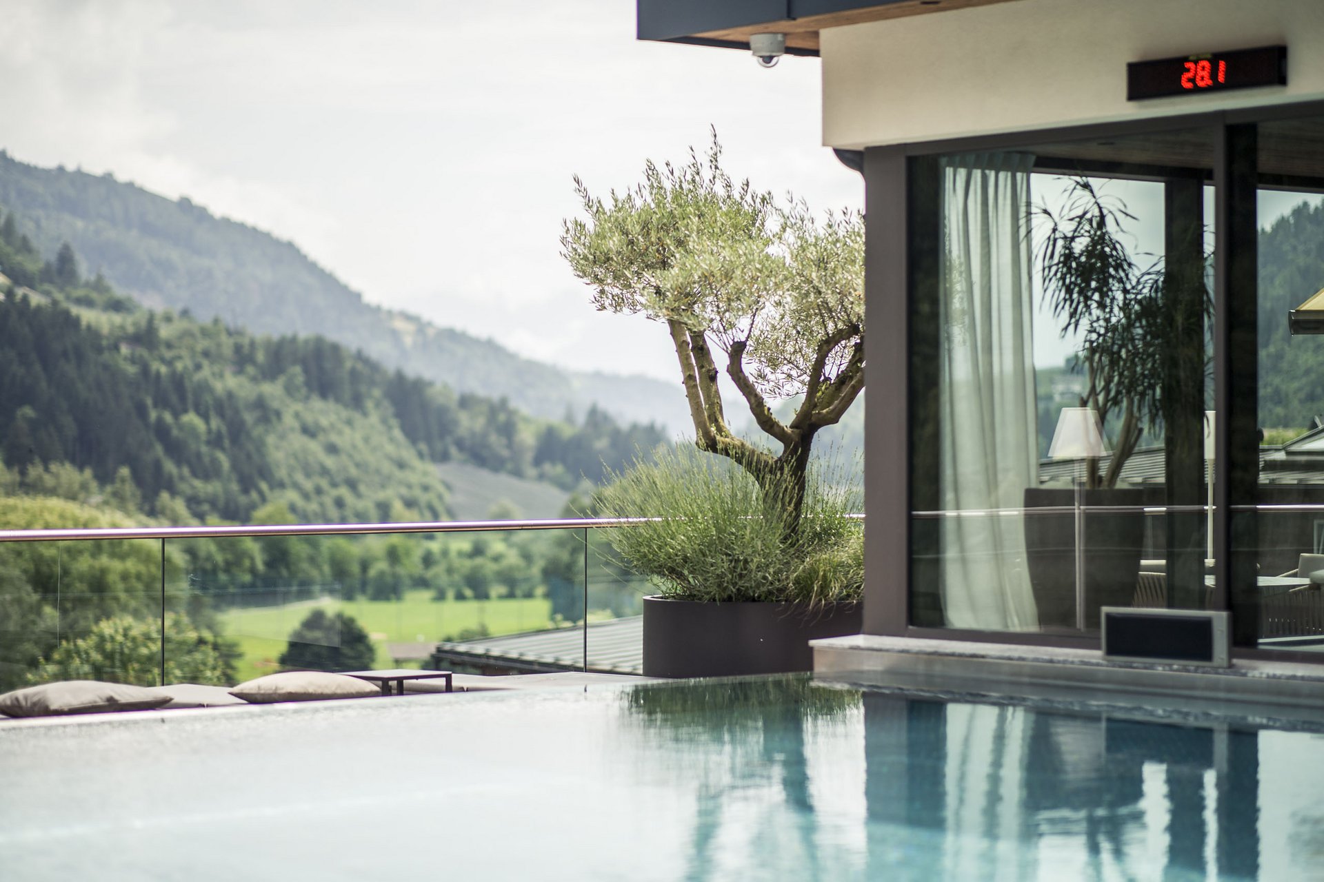 Unwind and breathe deeply at the day spa in South Tyrol