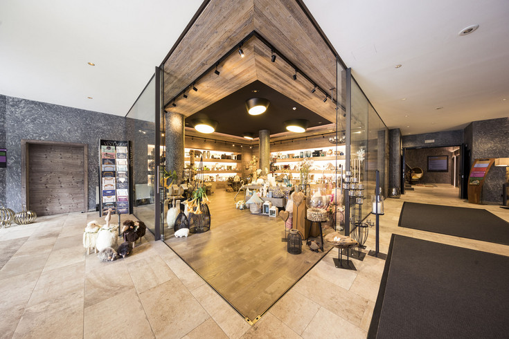 Boutiques au Val Passiria dans le complexe