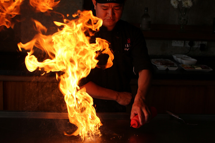 Teppanyaki-Restaurant im Quellenhof Teppanyaki-Restaurant im Quellenhof